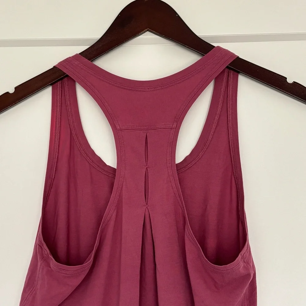 • [Lululemon] Racerback Tank • - Picture 5 of 7